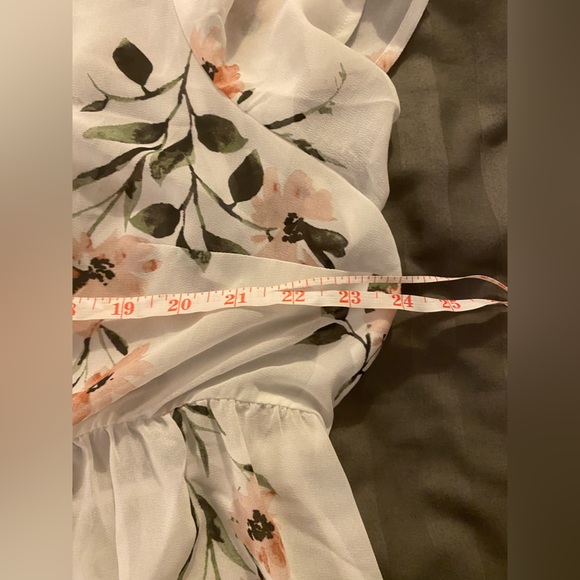 Torrid High Low Short Sleeve Blouse Size 3 - Picture 7 of 9